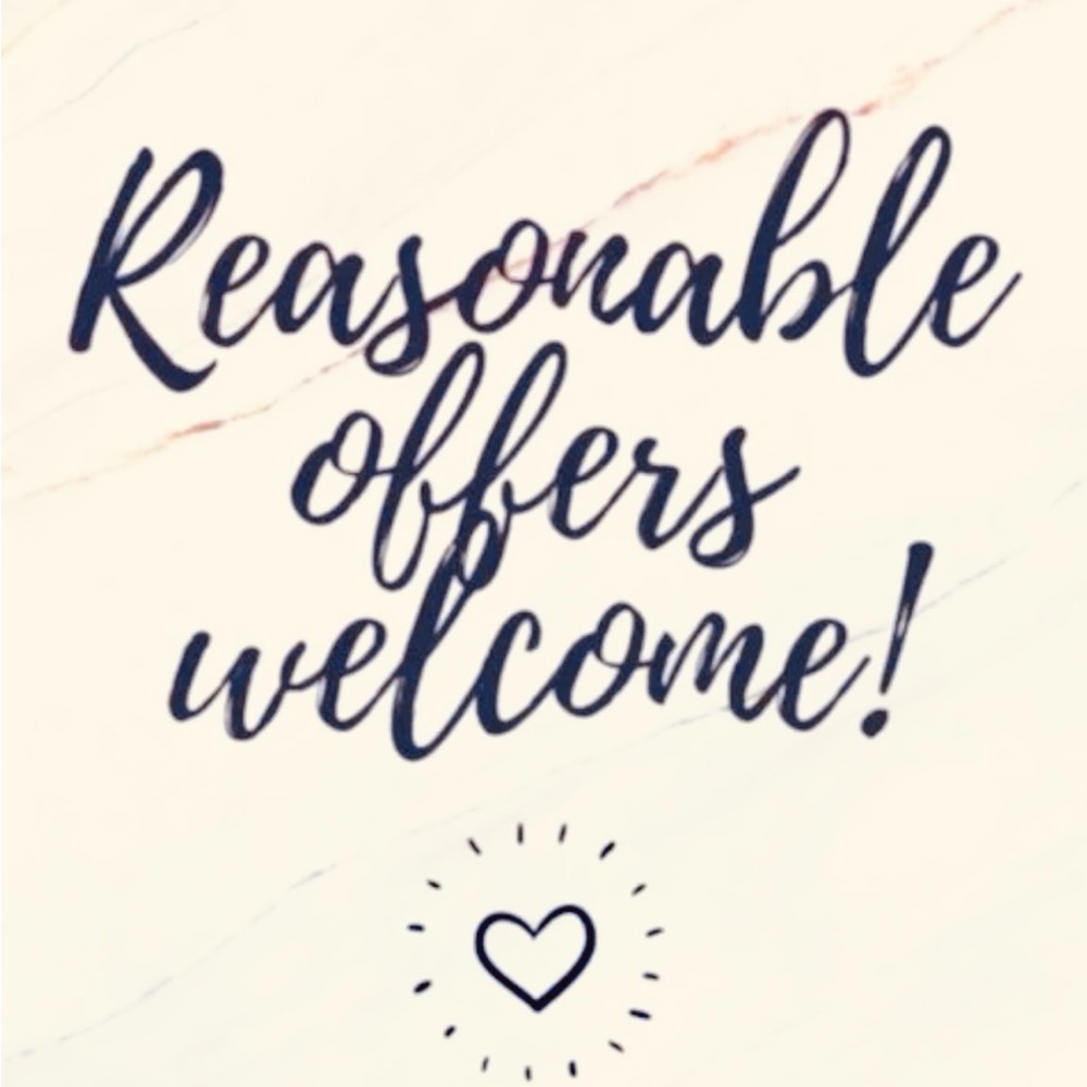 Wall Art Sign "Reasonable Offers Welcome" in Navy Blue